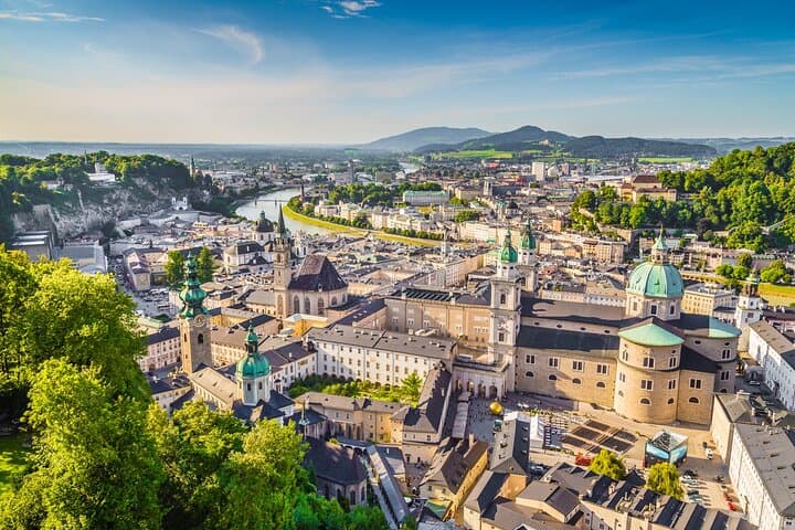 Full Day Private Tour of Salzburg and Melk from Vienna