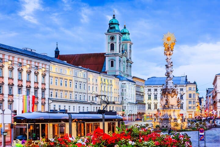 Cycling Tour of Linz with a Private Guide