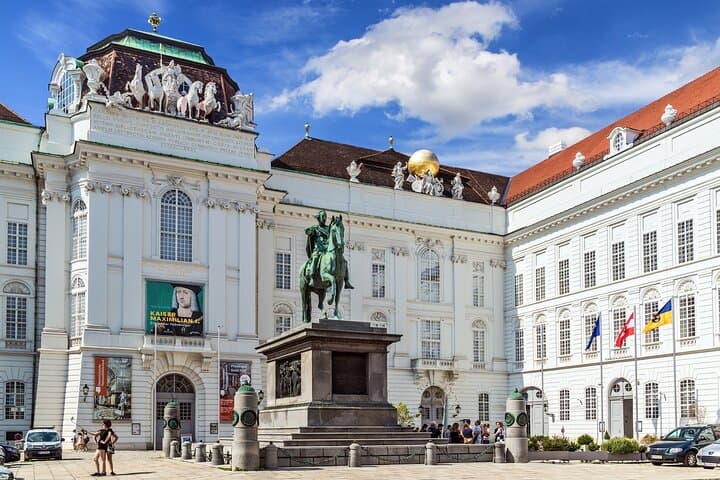 Vienna Cultural Heritage: City Walk Audio Guide on your Phone