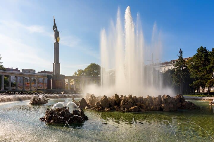 Vienna Cultural Heritage: City Walk Audio Guide on your Phone