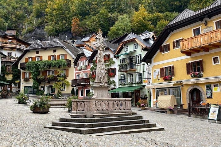 Sankt Gilgen Private Family Walking Tour