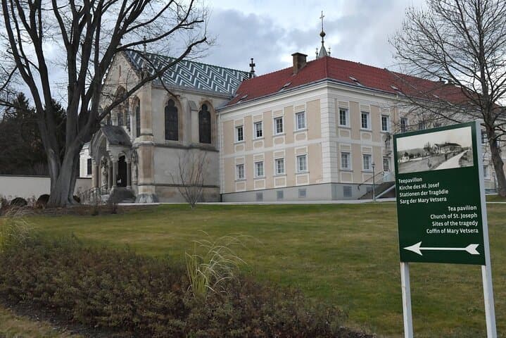 Private Historic Vienna Woods Half-Day Tour