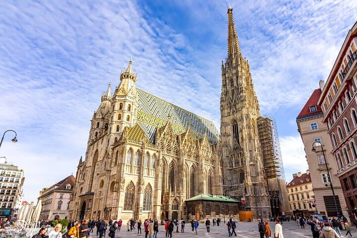 Vienna Walking Tour with Audioguide on Your Smartphone