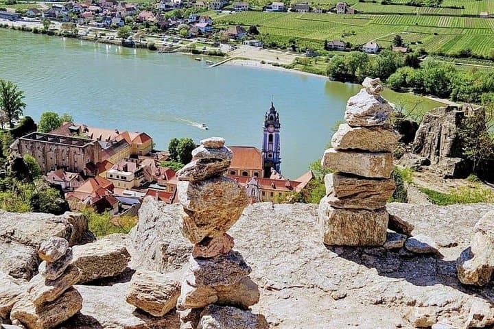 Vienna: Private Tour Wachau Dürnstein and Melk