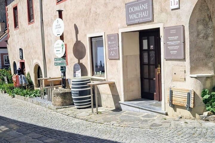 Vienna: Private Tour Wachau Dürnstein and Melk