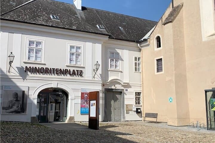 Krems Self-Guided City Walking Tour & Scavenger Hunt