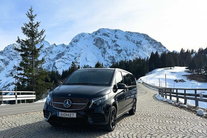 Mercedes V-Klasse, one of your touring vehicles