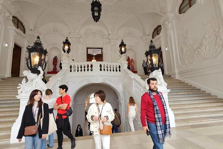 Vienna Private City Walking Tour and Belvedere Palace Audio Guide