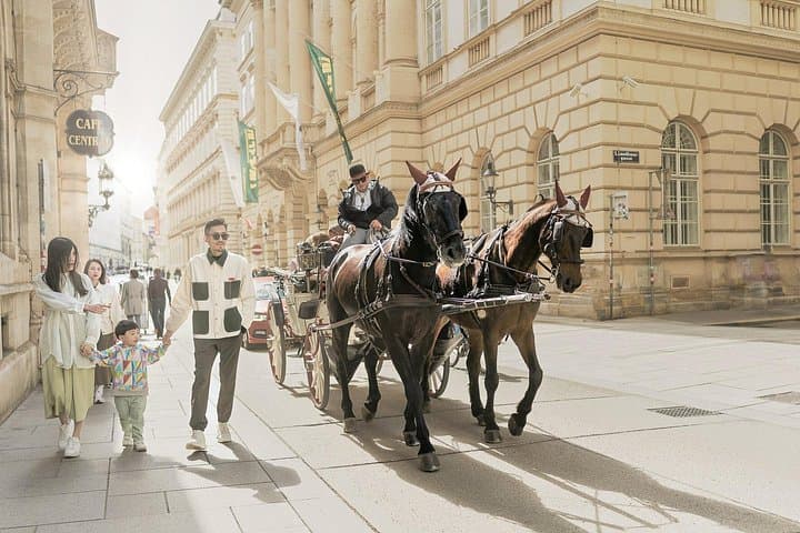 Family Sightseeing Photoshooting Vienna