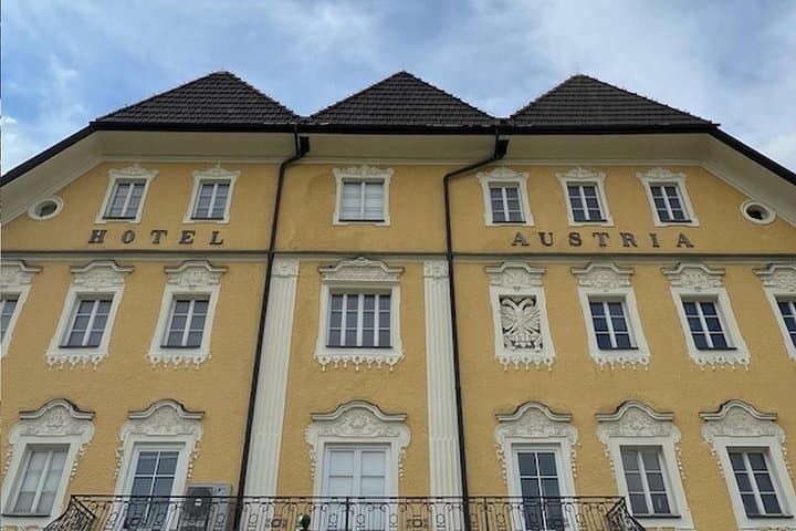 Bad Ischl Self-Guided City Walking Tour & Scavenger Hunt