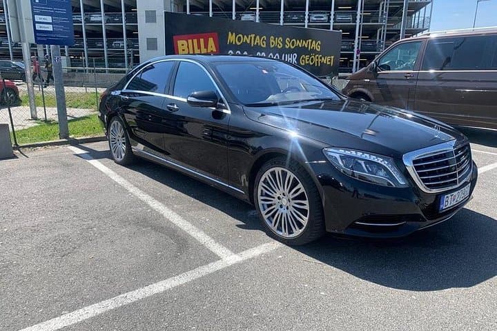 Transfer from Vienna airport to Bratislava