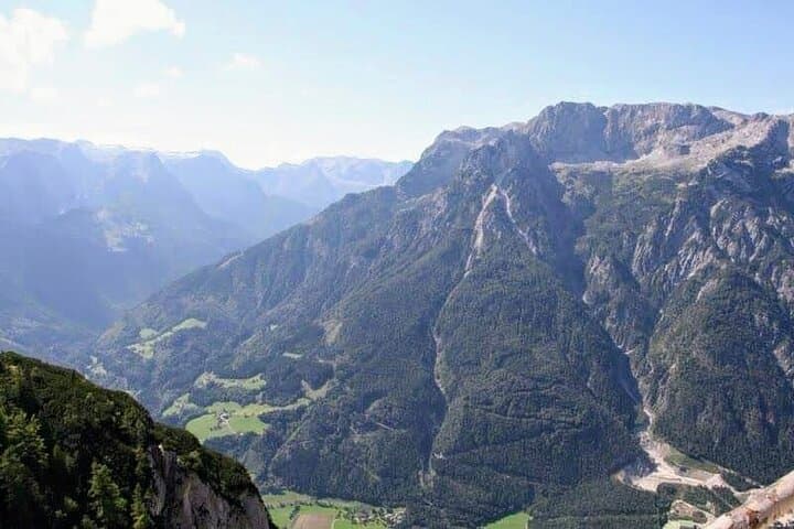 Vienna: Private tour to Salzburg