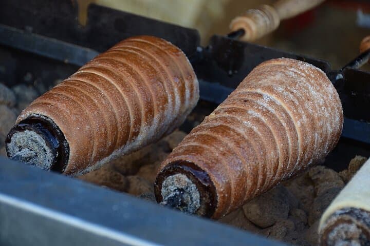 Vienna Guided Christmas Market Food and Drink Tour