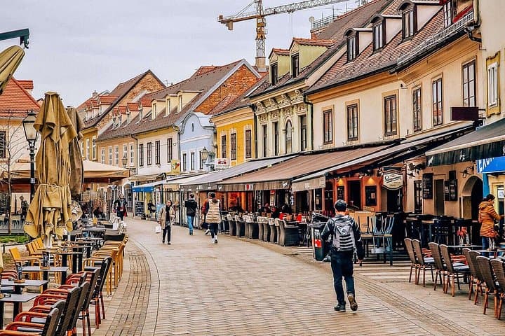 Zagreb Full-Day Tour From Vienna with Private Transfers