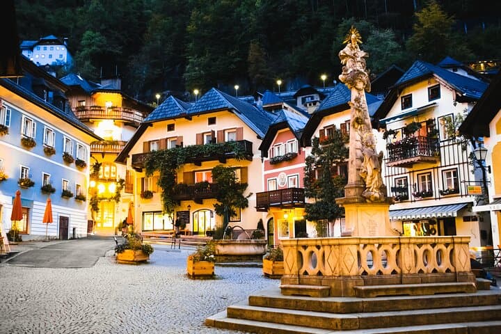 Private Luxury Transfer from Vienna to Salzburg