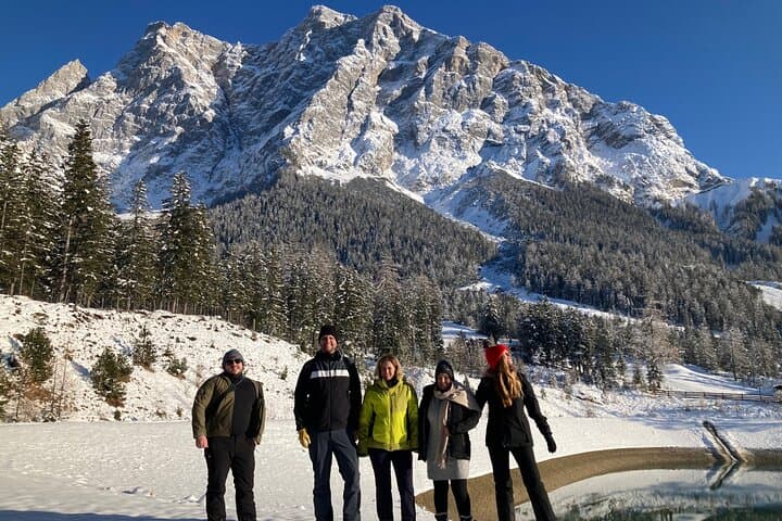 Ehrwald : Snowshoe Hiking Tour near Zugspitze