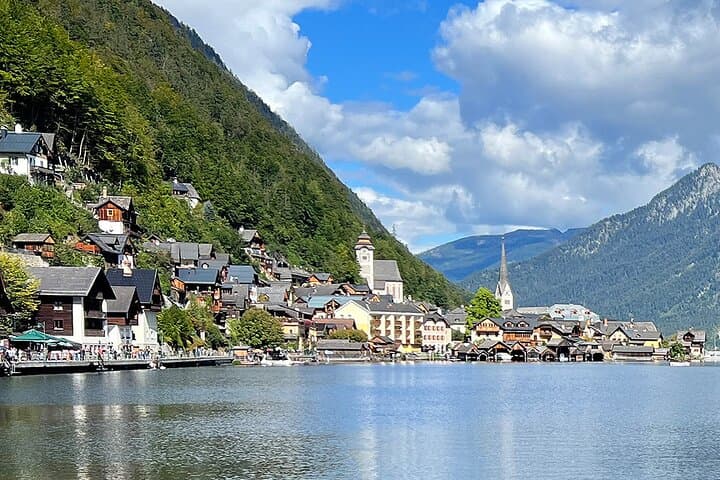 Private Tour from Vienna to Salzburg via Hallstatt