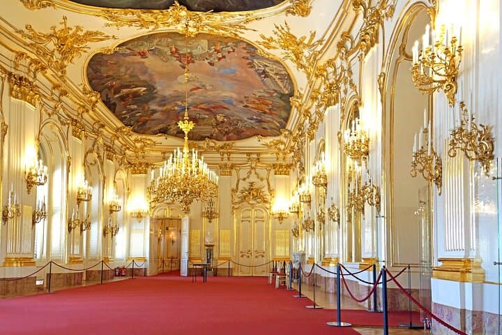 Vienna Skip-The-Line to Hofburg Palace, Sisi Museum and Gardens