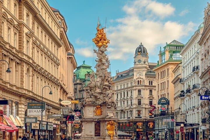 A private Historical Walking Tour in Vienna