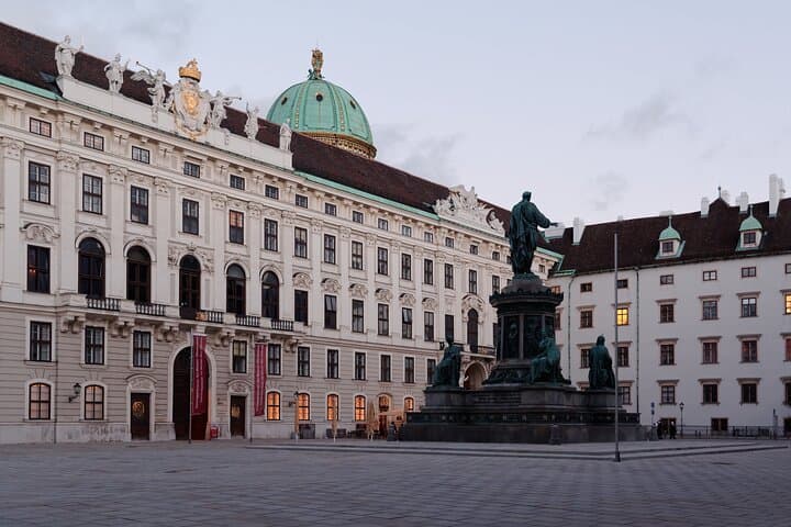 Vienna Skip-The-Line to Hofburg Palace, Sisi Museum and Gardens