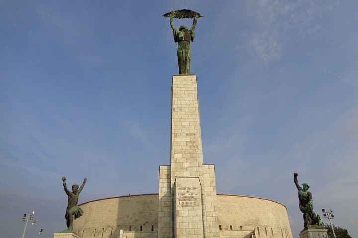 Private tour from Vienna to Budapest and Bratislava