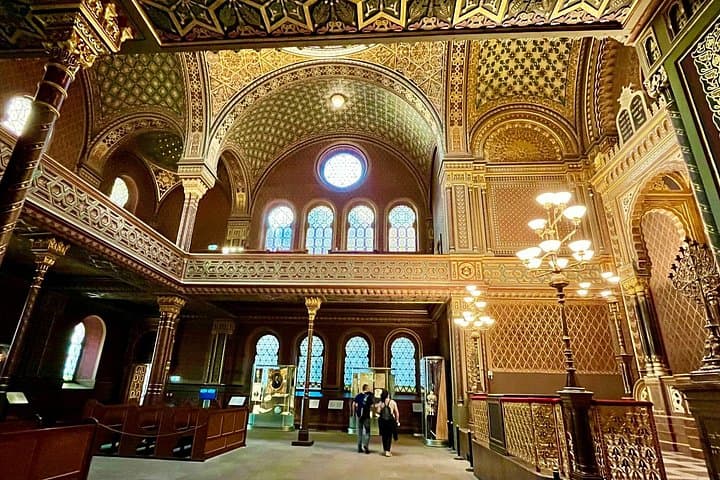 Prague Jewish Heritage Day Private Tour from Vienna with Guide
