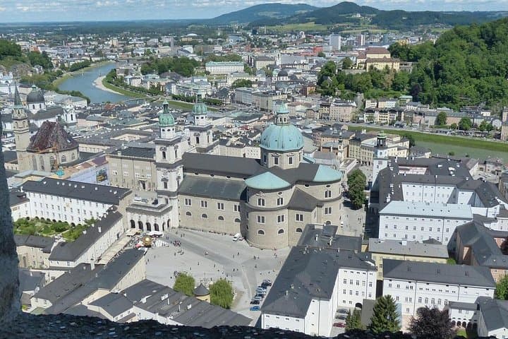 Salzburg Private Walking Tour with Local Guide