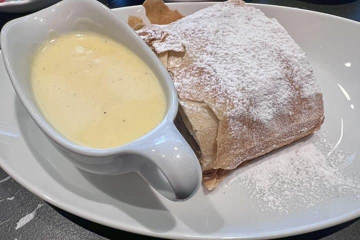 Vienna Fun and Delicious Food Tour for Kids and Families