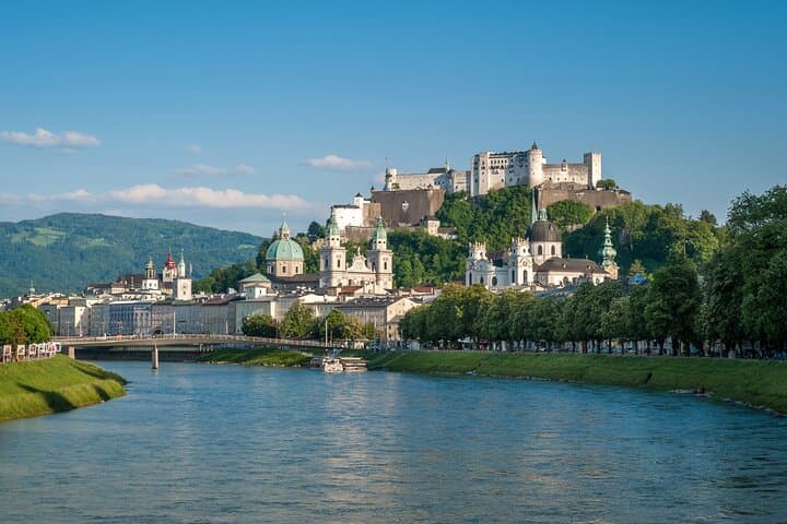 2 hour private tour in Salzburg