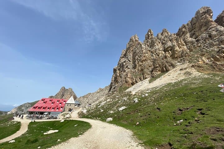 A Guided Hike in The Austrian Dolomites, Innsbruck
