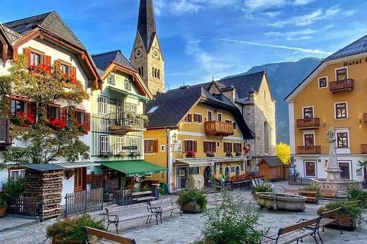 Private Hallstatt Day Trip from Salzburg