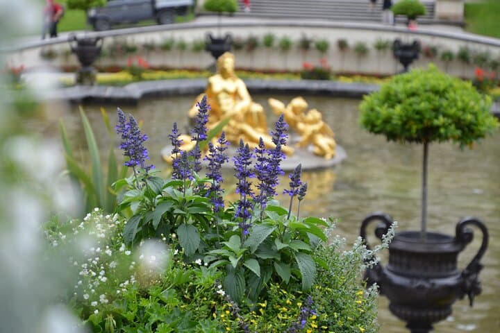 Linderhof garden