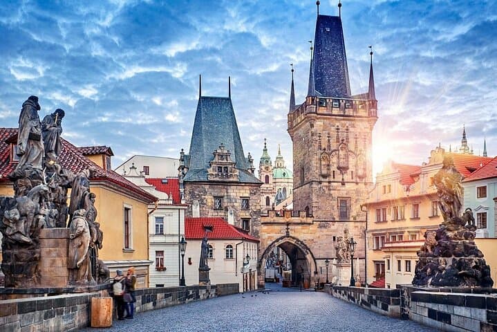 Private Day Trip to Prague with Guide
