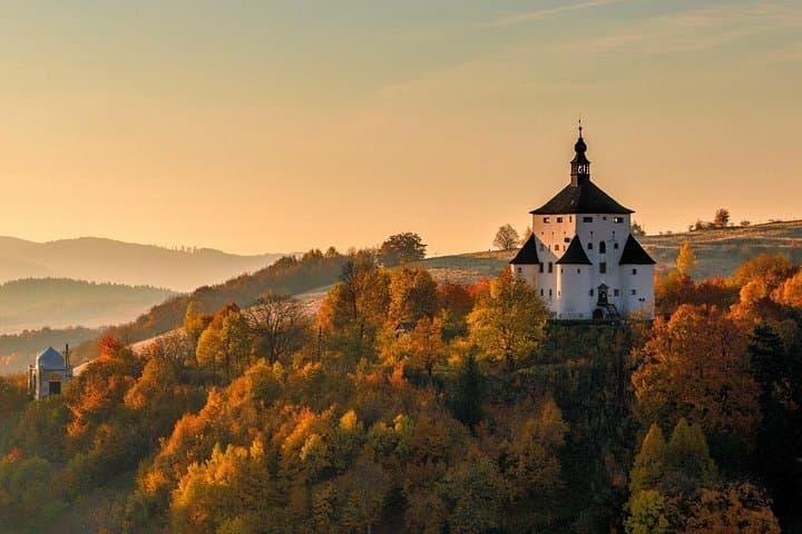 Private Day Trip : Vienna to Banska Stiavnica