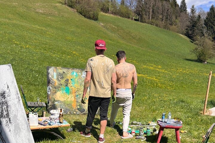 Creative Painting Workshop in the Creative Stable Design your artwork