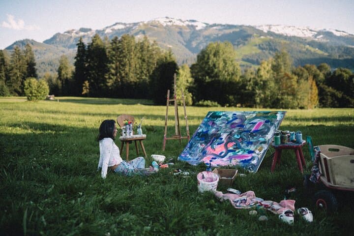 Creative Painting Workshop in the Creative Stable Design your artwork