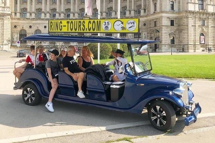 Timeless Vienna: Panoramic City Tour & Classic Oldtimer Ride