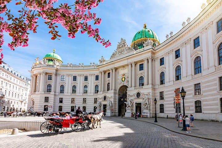 Skip the Line Empress Sisi Museum, Hofburg & State Apartments