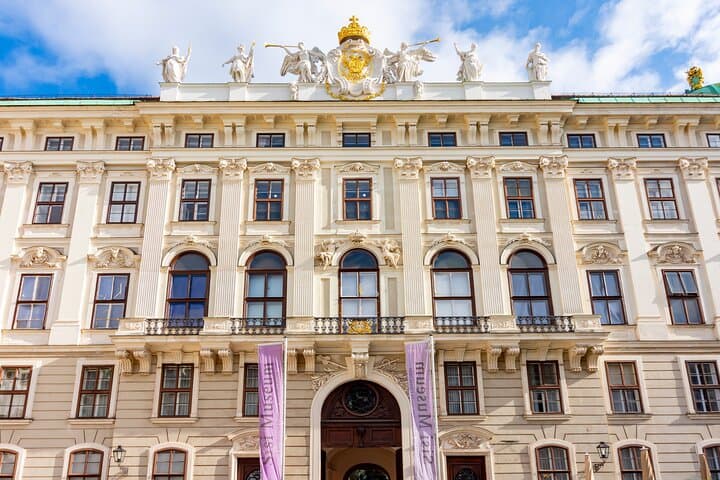 Skip the Line Empress Sisi Museum, Hofburg & State Apartments