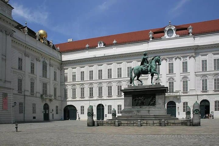 War and Reconstruction: A Self-Guided Audio Tour in Vienna