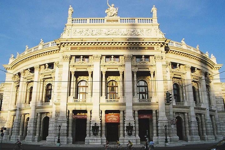 War and Reconstruction: A Self-Guided Audio Tour in Vienna