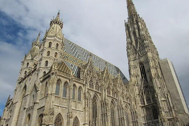 War and Reconstruction: A Self-Guided Audio Tour in Vienna