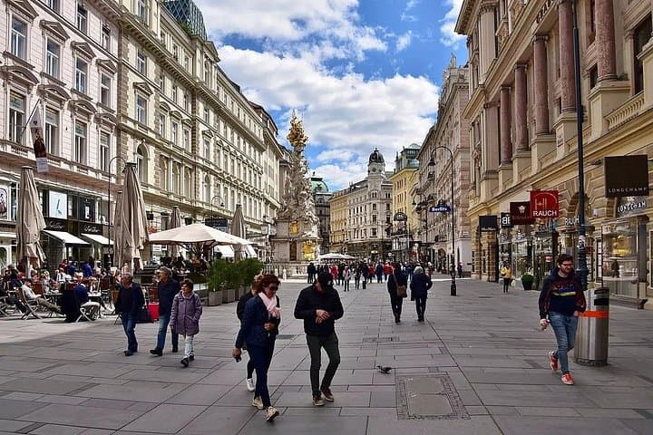 War and Reconstruction: A Self-Guided Audio Tour in Vienna