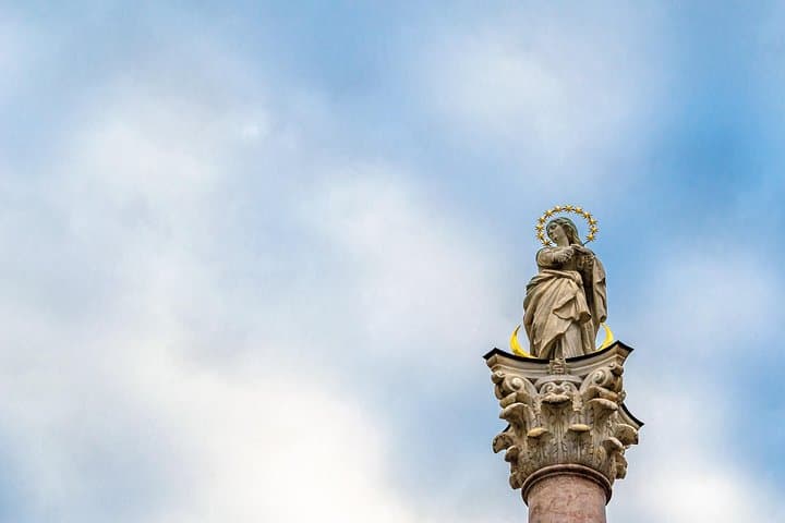 Explore Innsbruck in 60 minutes with a Local