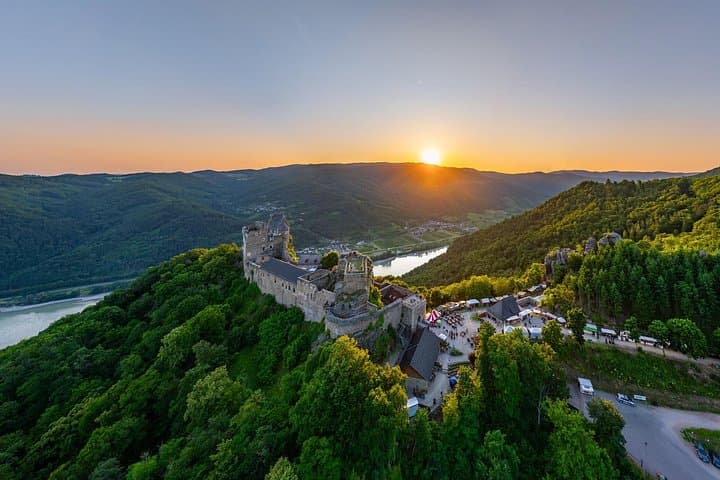 Castle ruins Aggstein c Sebastian Wegerbauer