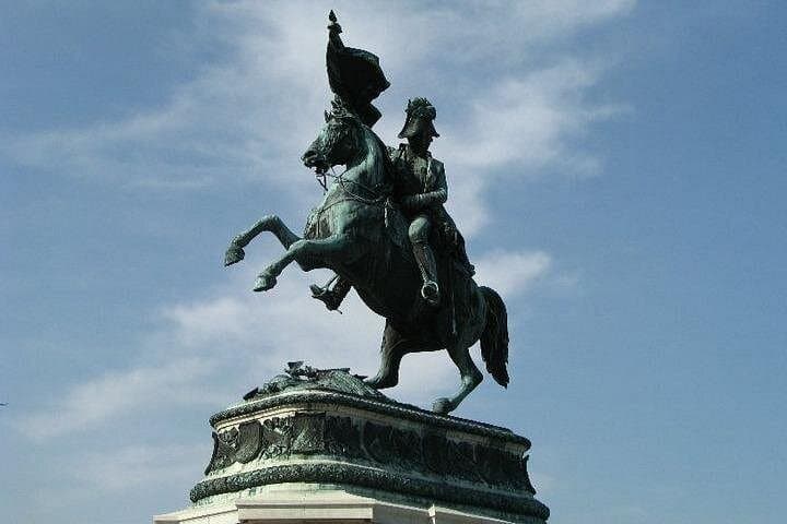 Fall in Love with Vienna in 4 Hours Group Tour