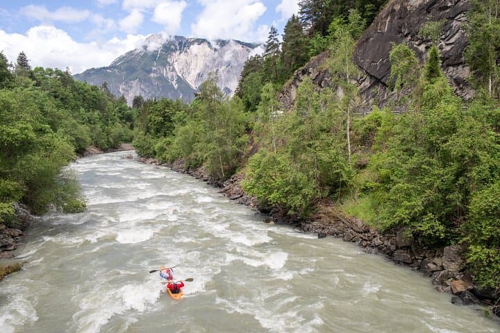 Tandem Kayak Trip with Pro Kayaker