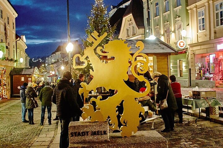 Authentic Christmas Castles & Markets: Private Danube Valley Tour