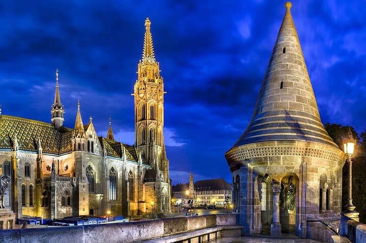 Private Full Day Guided Tour To Budapest From Vienna