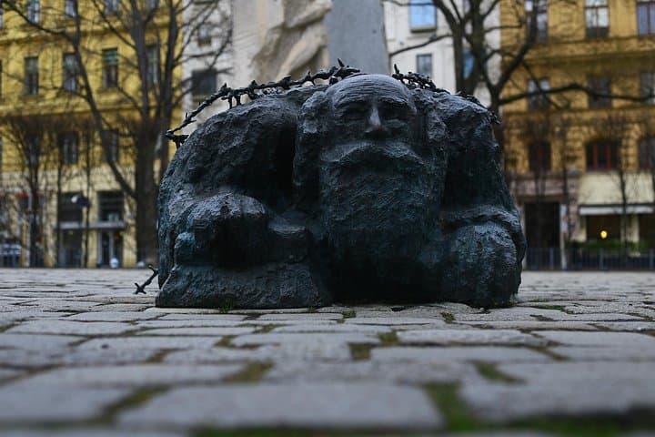 Downtown Vienna: A Self-Guided Audio Tour